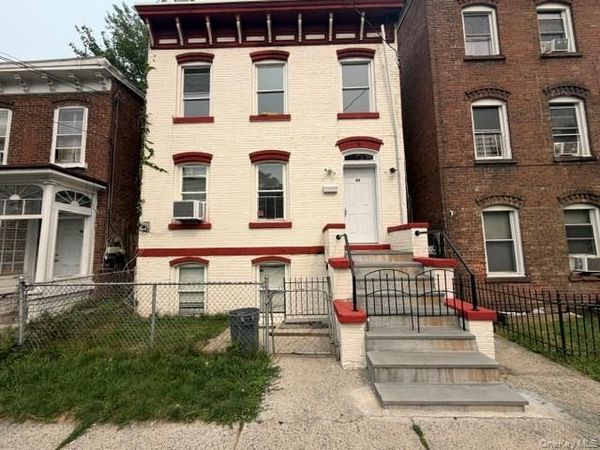 42 Carpenter Avenue , Newburgh, NY 12550