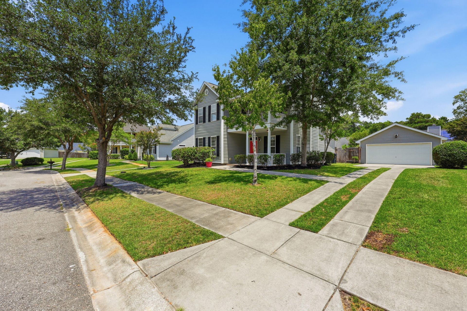 135 Full Moon Court Photo 12