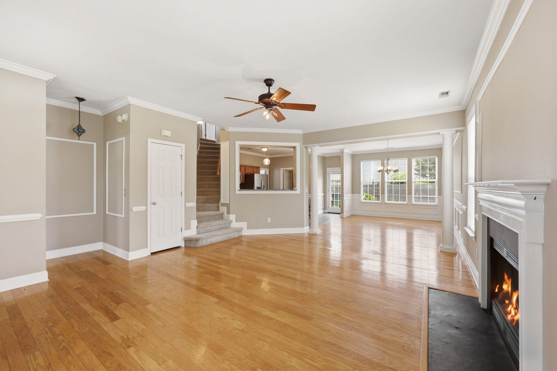 135 Full Moon Court Photo 21