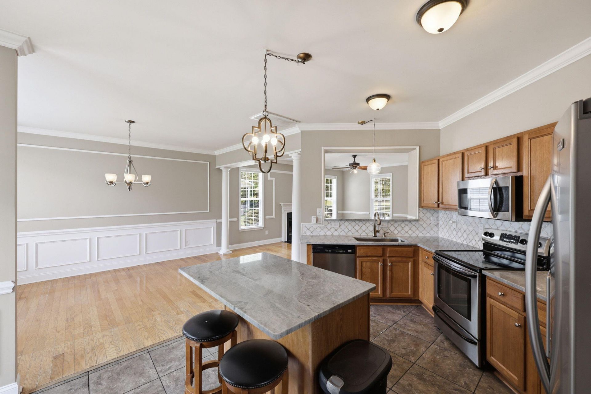 135 Full Moon Court Photo 23