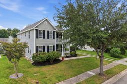 135 Full Moon Court photo 4