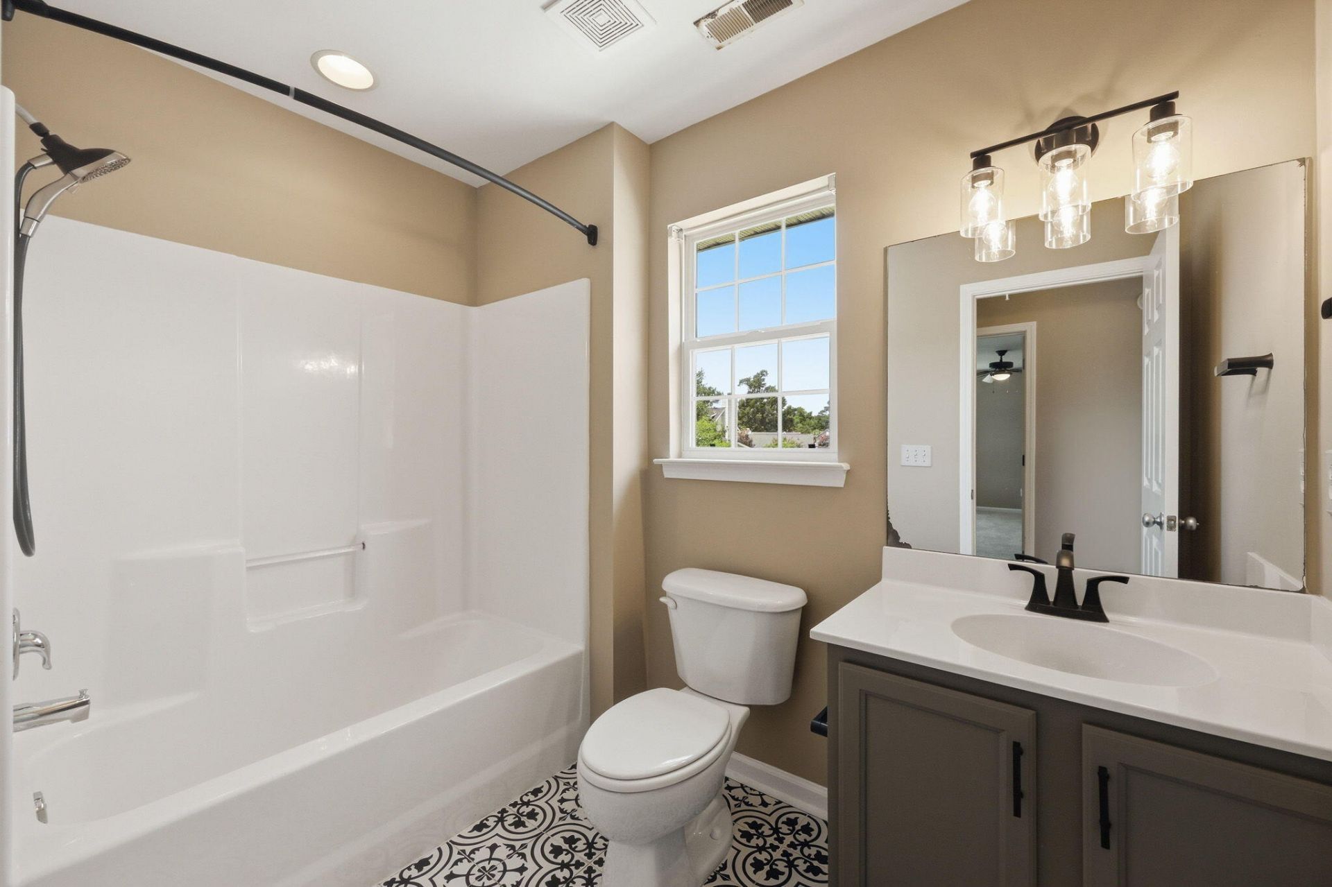 135 Full Moon Court Photo 39
