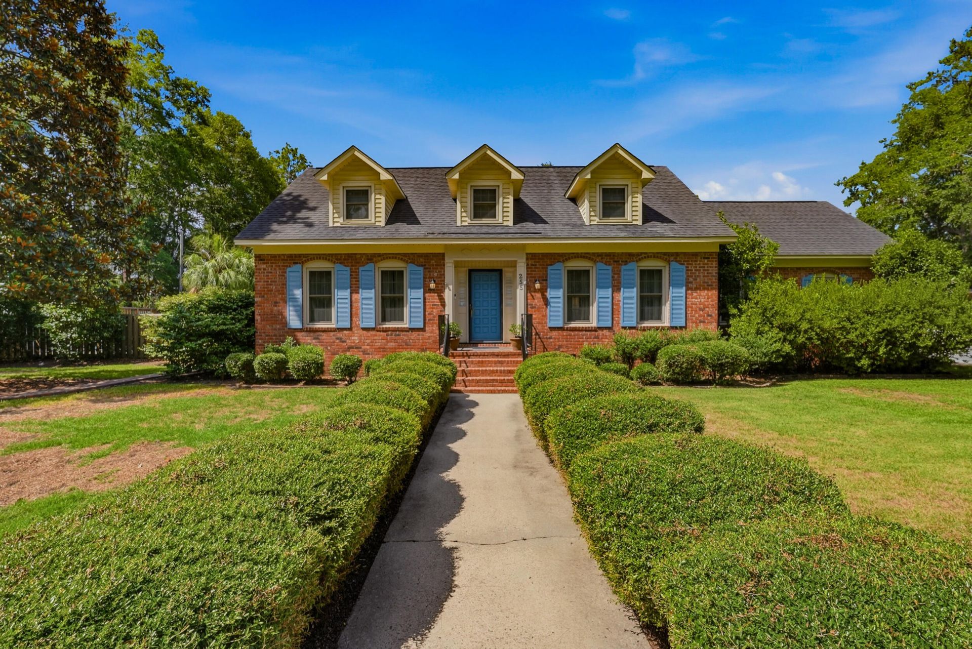 255 Longleaf Drive Photo 4