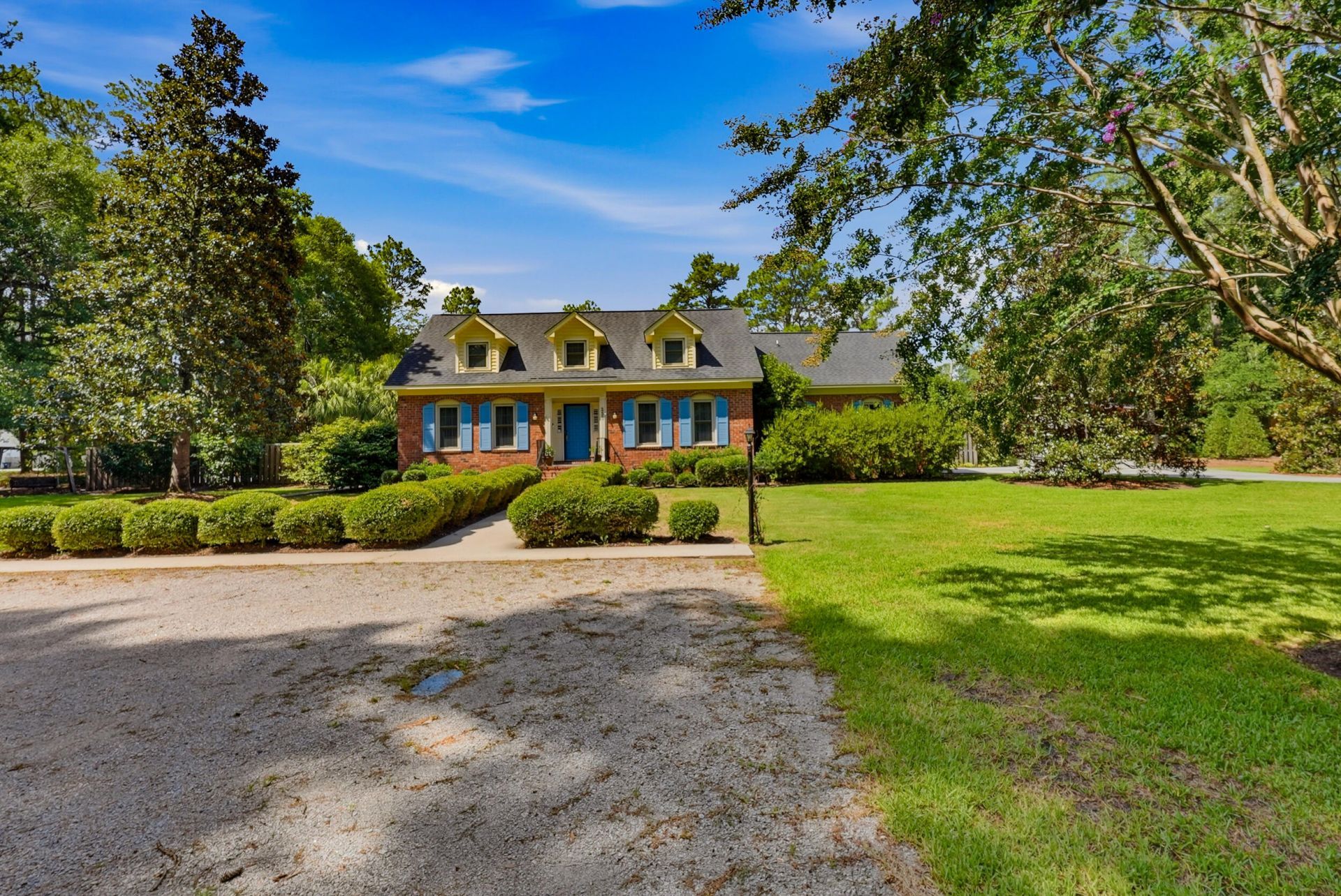 255 Longleaf Drive Photo 4