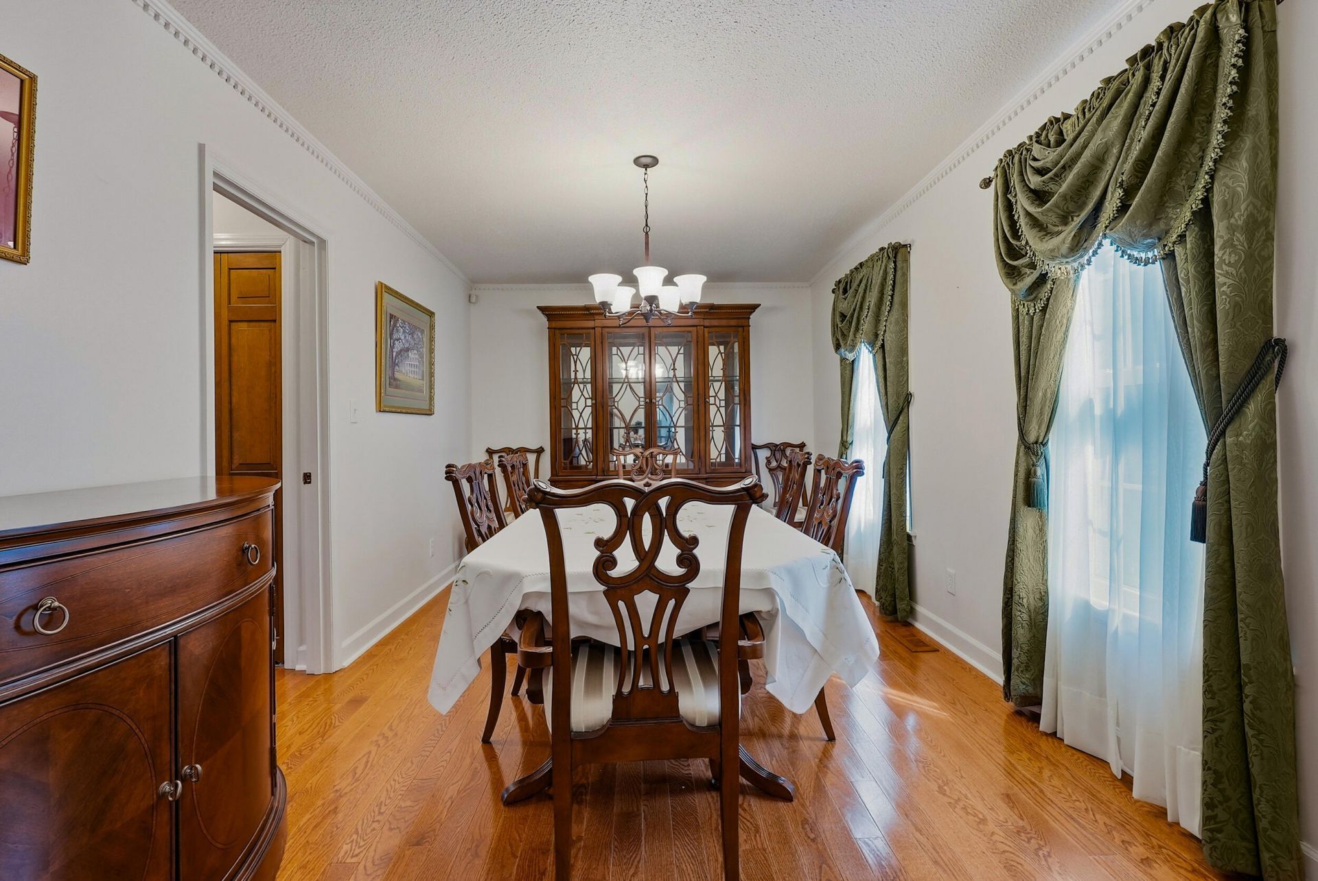 255 Longleaf Drive Photo 9