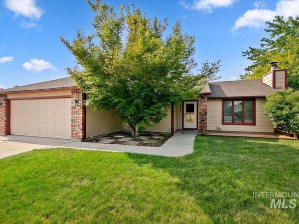 10321 W Macaw Ct, Boise, ID 83704