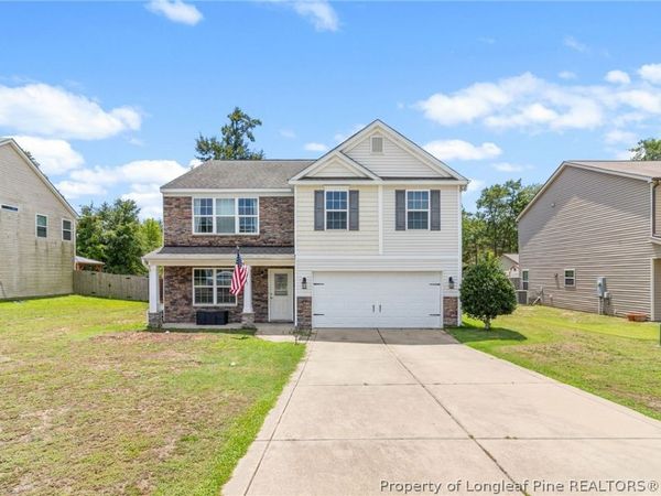 1454 Laguardia Drive, Hope Mills, NC 28348