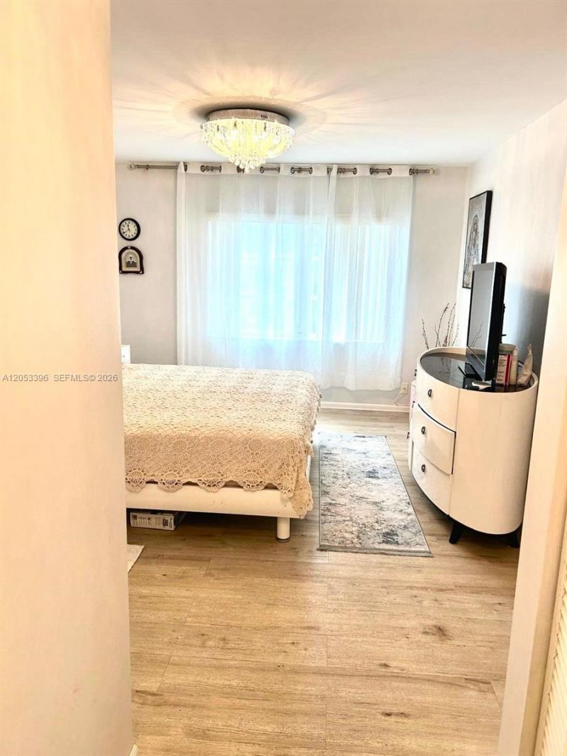 300 Diplomat Pkwy , Unit 301, Hallandale Beach, FL 33009 Photo