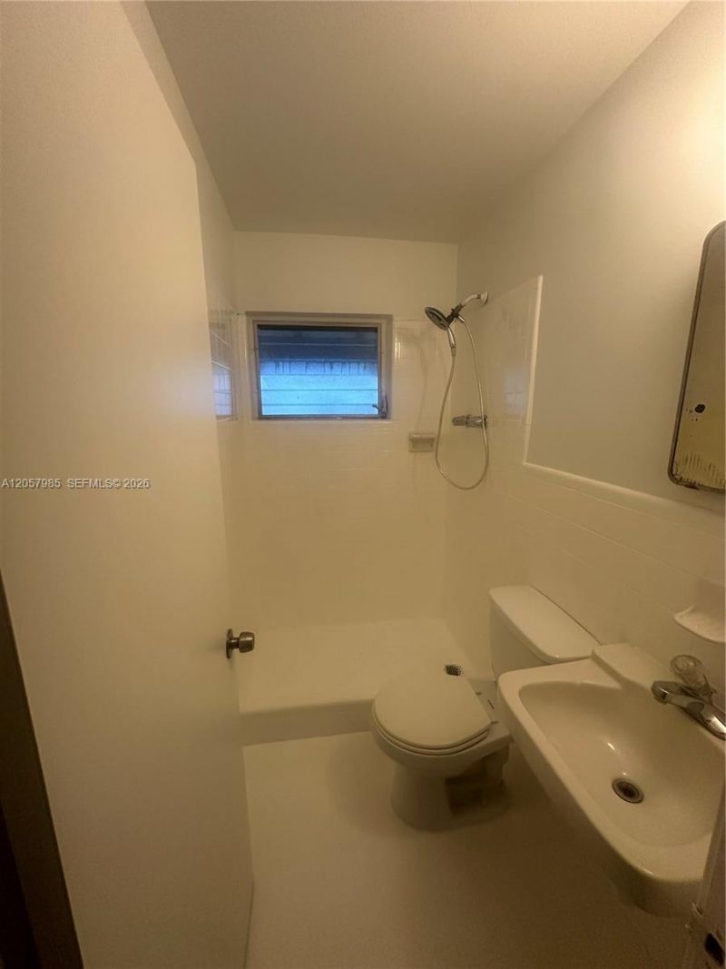 3404 SW 14th St , Unit R, Miami, FL 33145 Photo