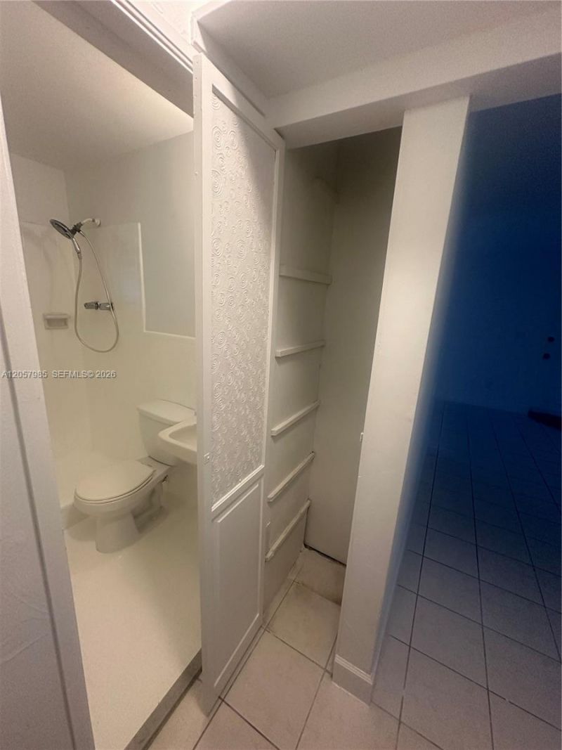 3404 SW 14th St , Unit R, Miami, FL 33145 Photo