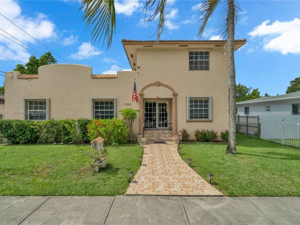 2204 SW 11th Ter, Miami, FL 33135