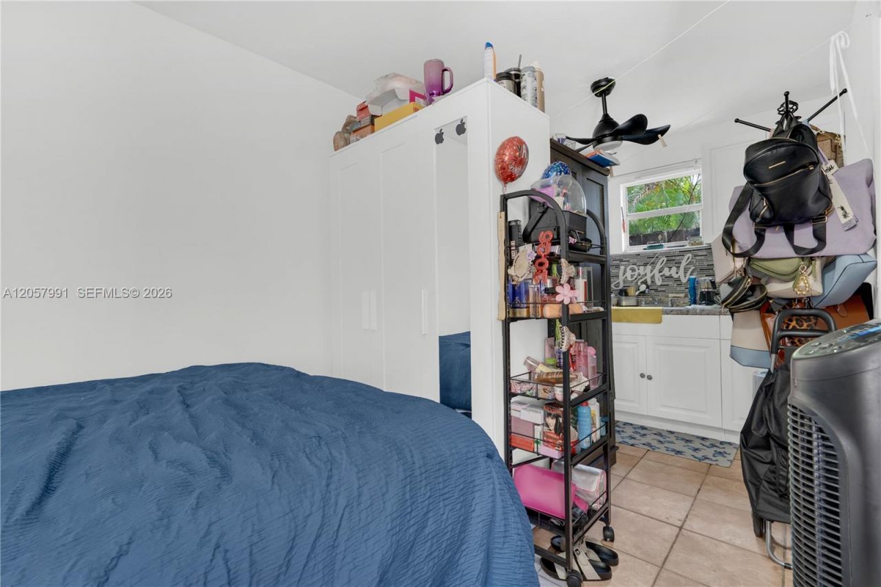 2204 SW 11th Ter, Miami, FL 33135 Photo