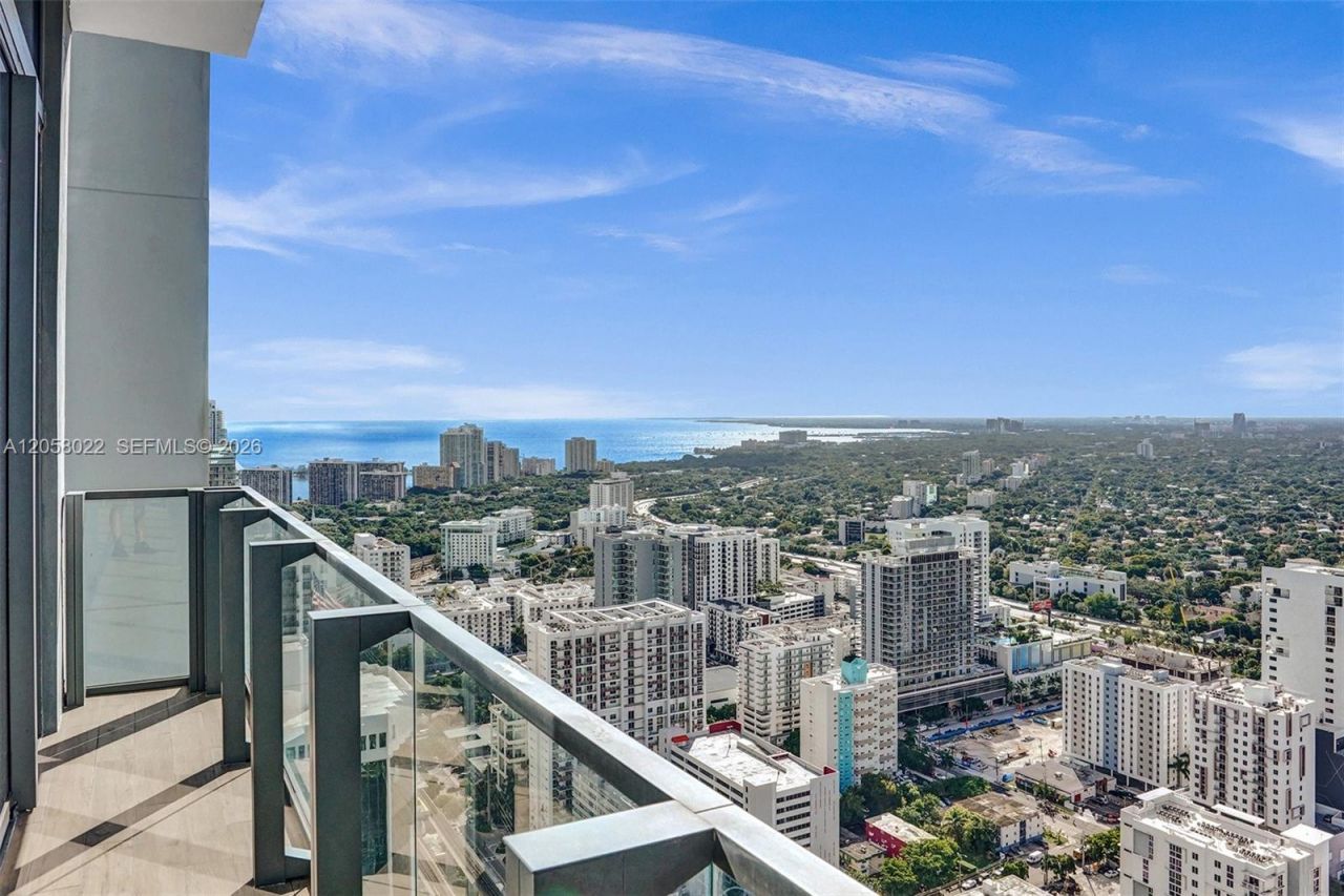 88 SW 7th St , Unit 4011, Miami, FL 33130 Photo