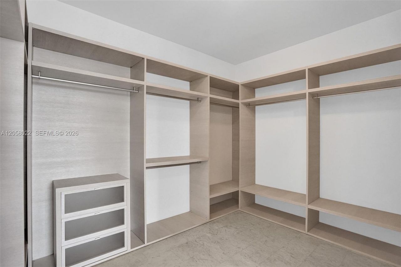 88 SW 7th St , Unit 4011, Miami, FL 33130 Photo
