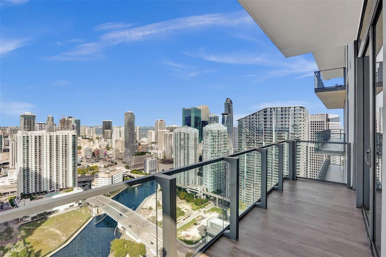 88 SW 7th St , Unit 4011, Miami, FL 33130 Photo