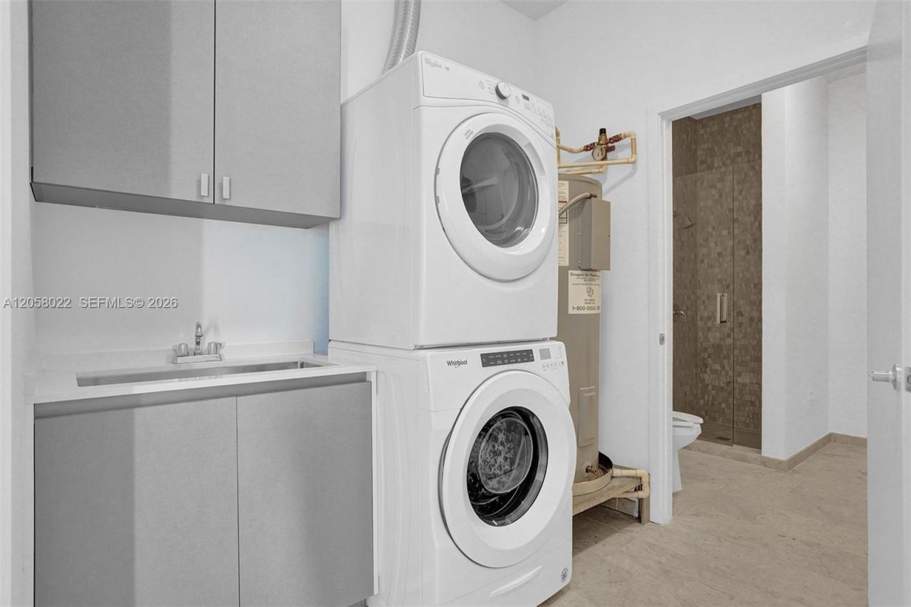 88 SW 7th St , Unit 4011, Miami, FL 33130 Photo