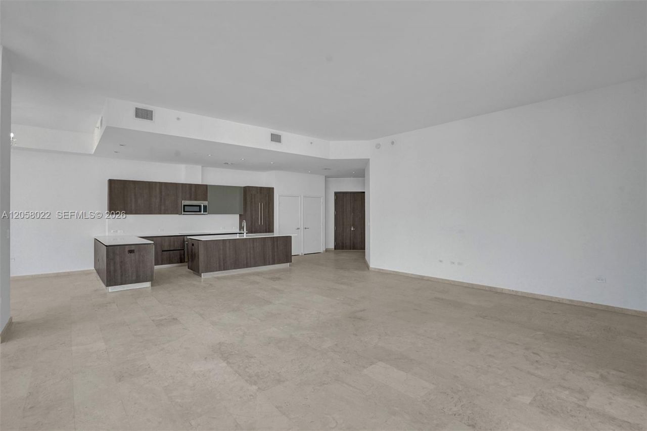 88 SW 7th St , Unit 4011, Miami, FL 33130 Photo
