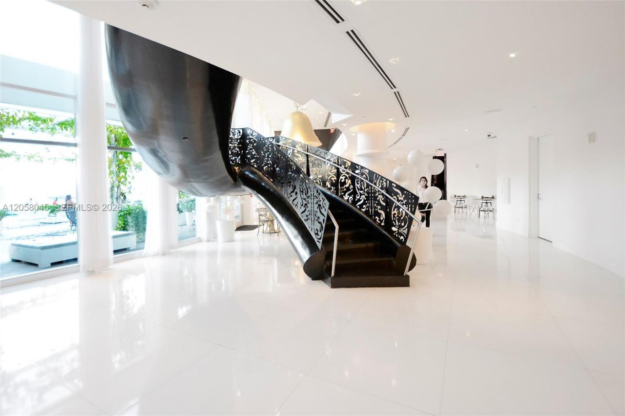 1100 West Ave , Unit 1016, Miami Beach, FL 33139 Photo