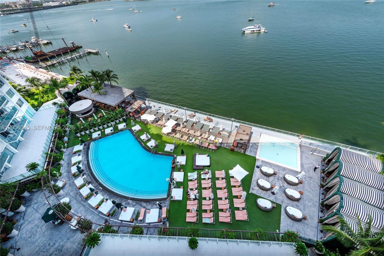 1100 West Ave , Unit 1016, Miami Beach, FL 33139 Photo
