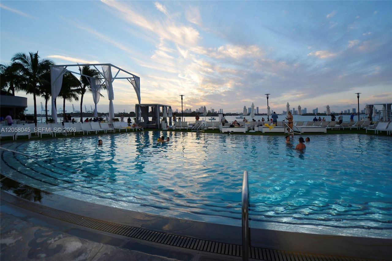 1100 West Ave , Unit 1016, Miami Beach, FL 33139 Photo