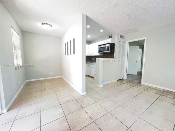95 NE 41st St , Unit I144, Oakland Park, FL 33334