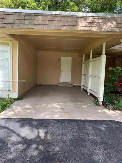 7911 NW 75th Ave, Tamarac, FL 33321 Photo