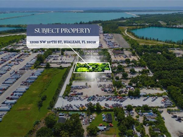 12055 NW 157th St , Hialeah, FL 33018