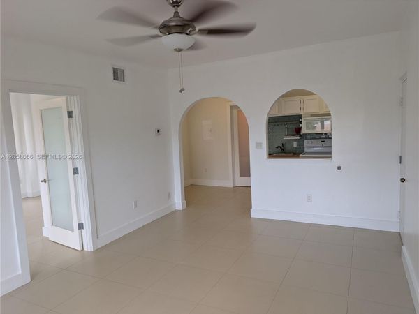 934 Michigan Ave , Unit 309, Miami Beach, FL 33139