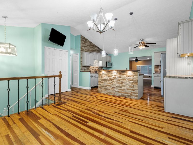 5414 Stone Hill Drive, Taylor Mill, KY 41015 Photo 4