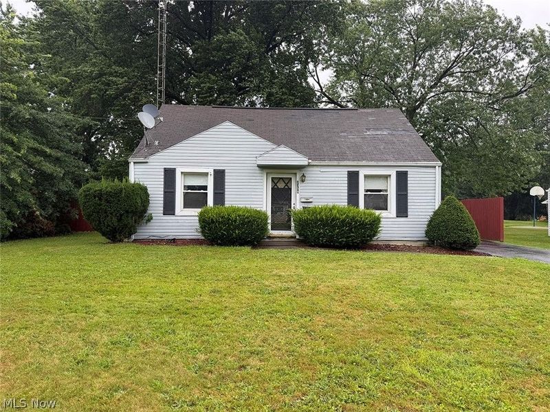 2358 Clark Avenue, Alliance, OH 44601 Photo 2
