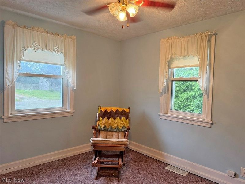 2358 Clark Avenue, Alliance, OH 44601 Photo 3
