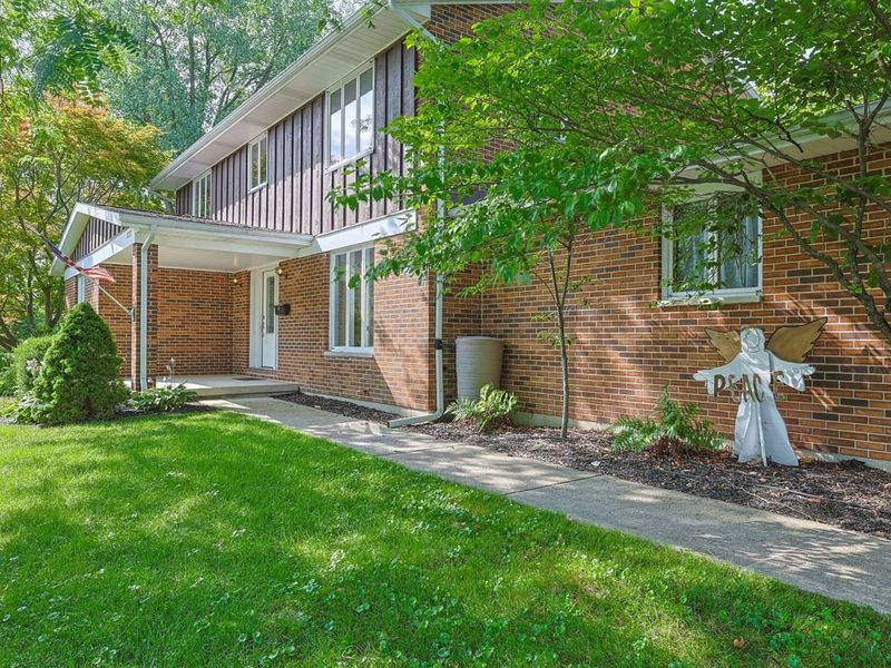 2727 Wellsford Lane, Springfield, OH 45503 Photo 4