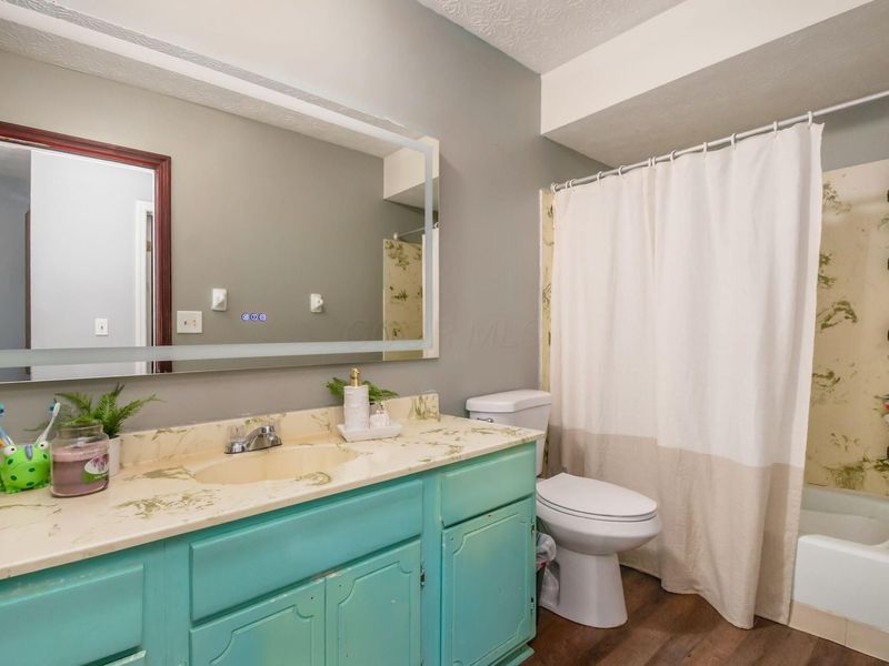 2120-2122 Jewett Drive, Columbus, OH 43229 Photo 17