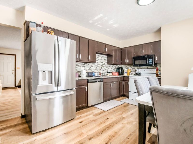 2120-2122 Jewett Drive, Columbus, OH 43229 Photo 39