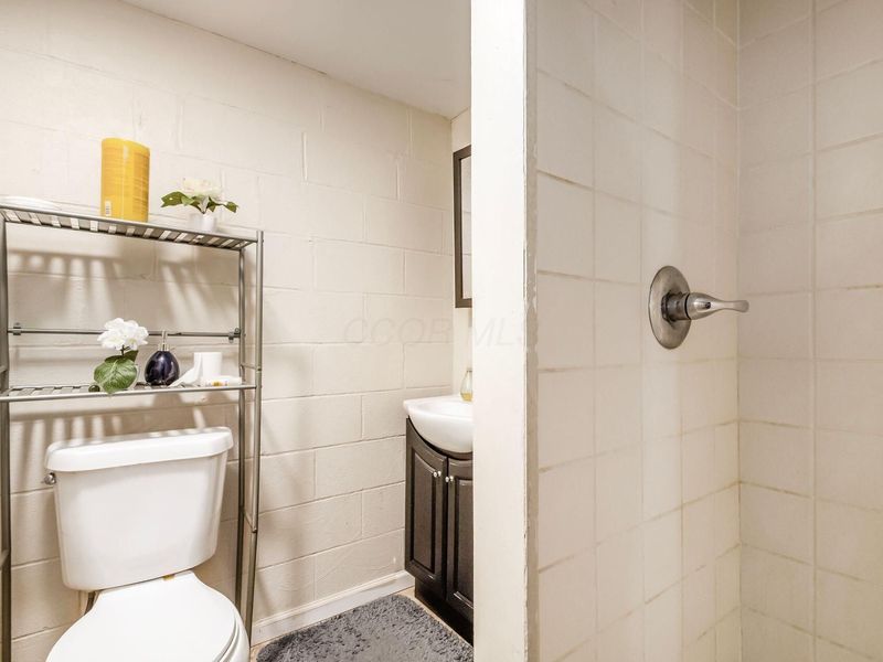 2120-2122 Jewett Drive, Columbus, OH 43229 Photo 53