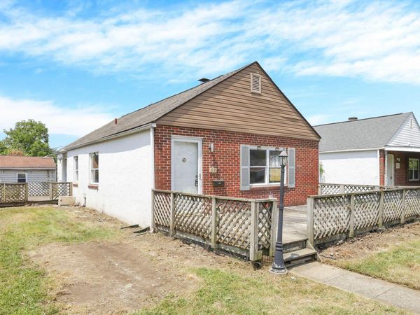 99 Florence Avenue , Columbus, OH 43228