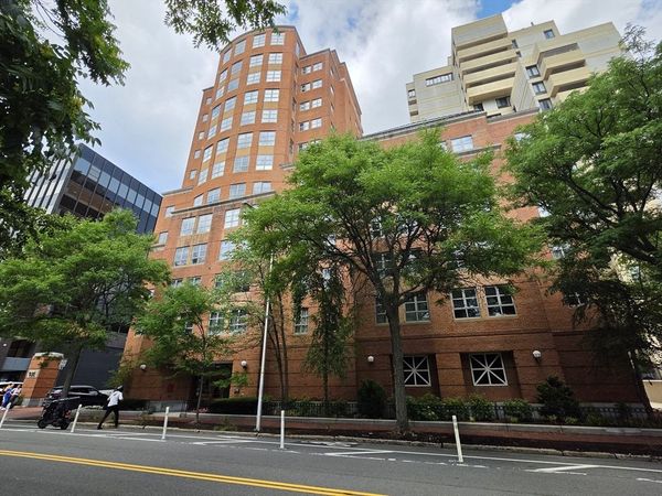931 Massachusetts Ave, Unit 303, Cambridge, MA 02139