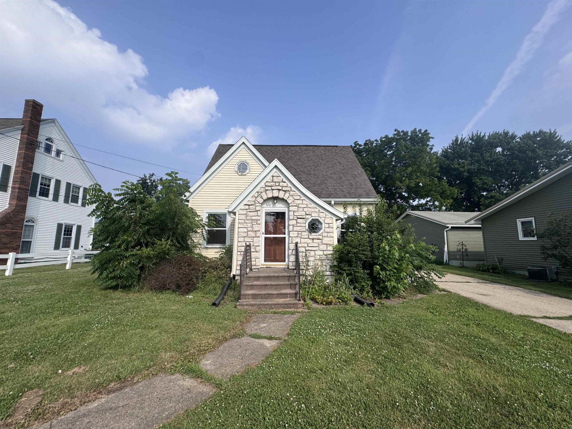 420 Commercial St, Strawberry Point, IA 52076 Main Photo