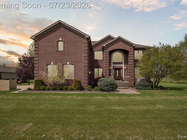 5460 Cochrane Road, Almont Twp, MI 48003