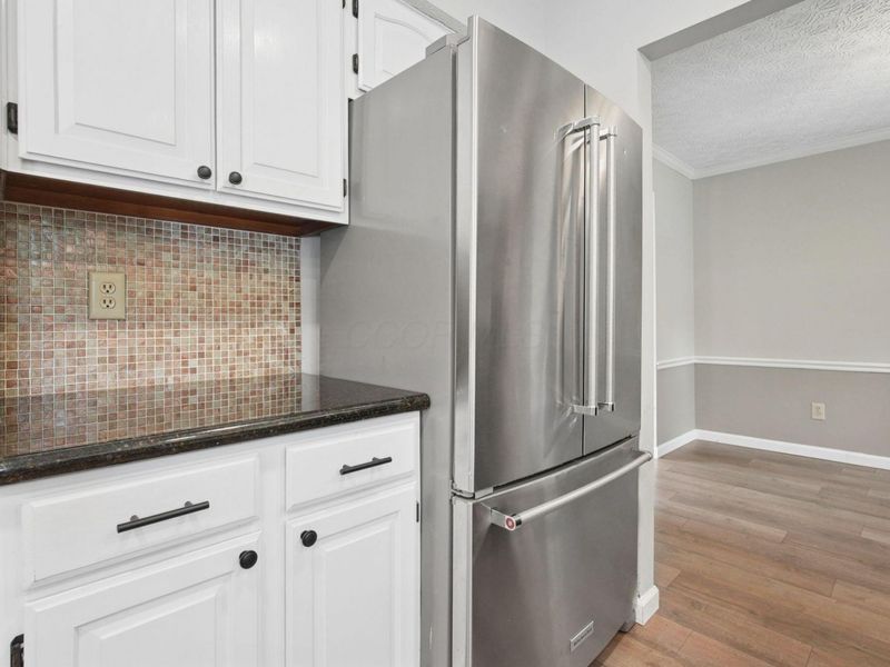 552 Indian Summer Drive, Columbus, OH 43214 Photo 15