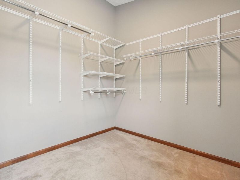 552 Indian Summer Drive, Columbus, OH 43214 Photo 34