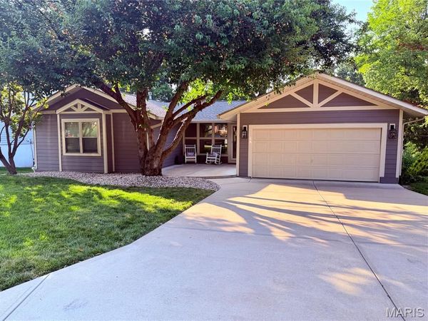 213 Shirewood Drive , St Charles, MO 63303