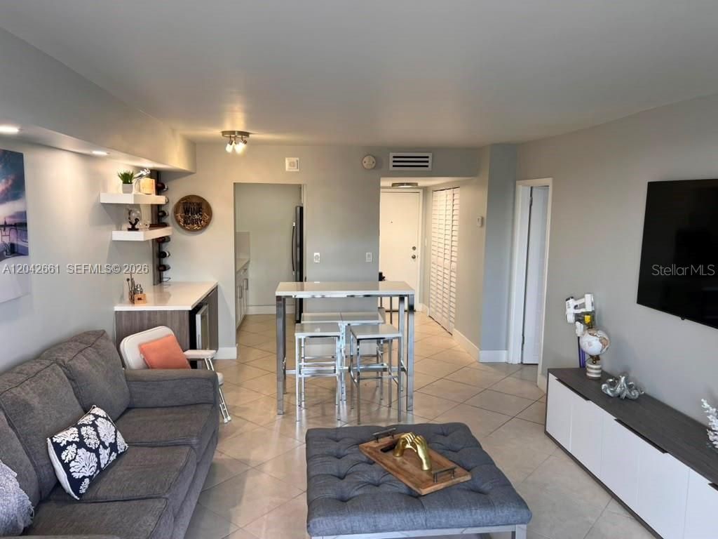 2350 NE 135th Street, Unit 209, North Miami, FL 33181 Photo