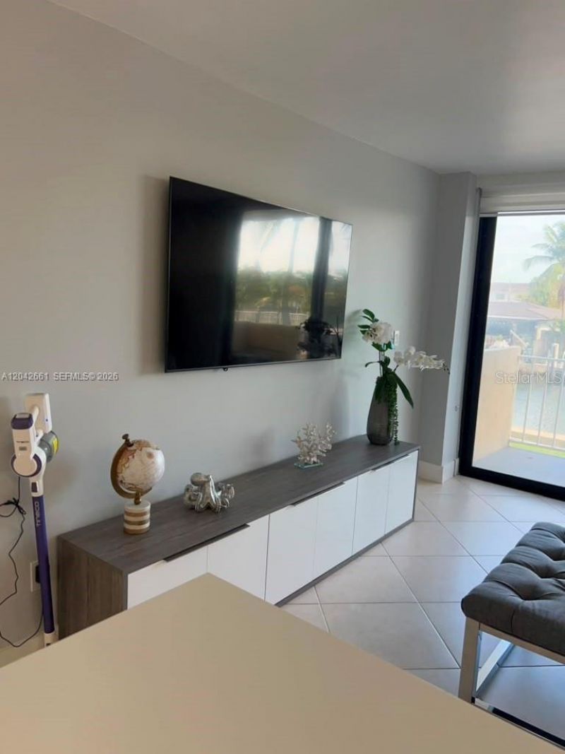 2350 NE 135th Street, Unit 209, North Miami, FL 33181 Photo