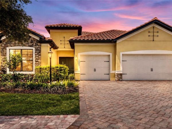 7005 WHITTLEBURY TRAIL , LAKEWOOD RANCH, FL 34202