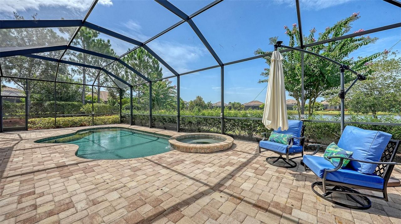 7005 Whittlebury Trail, Lakewood Ranch, FL 34202 Photo