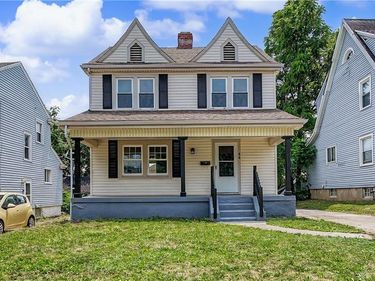 44 E Beechwood Avenue, Dayton, OH 45405