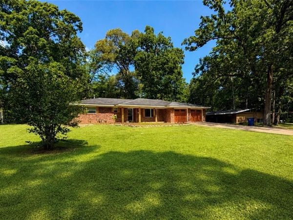 1220 LOUISIANA Street, Jena, LA 71342