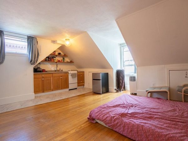 59 Hancock St, Unit 14, Boston, MA 02114