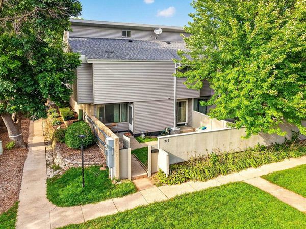 213 East Bluff, Madison, WI 53704